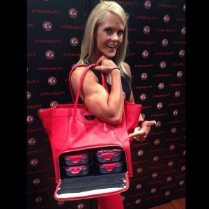 What a great meal bag option for the fashionable gal!