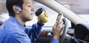 cell-phone-driving-660-806x393